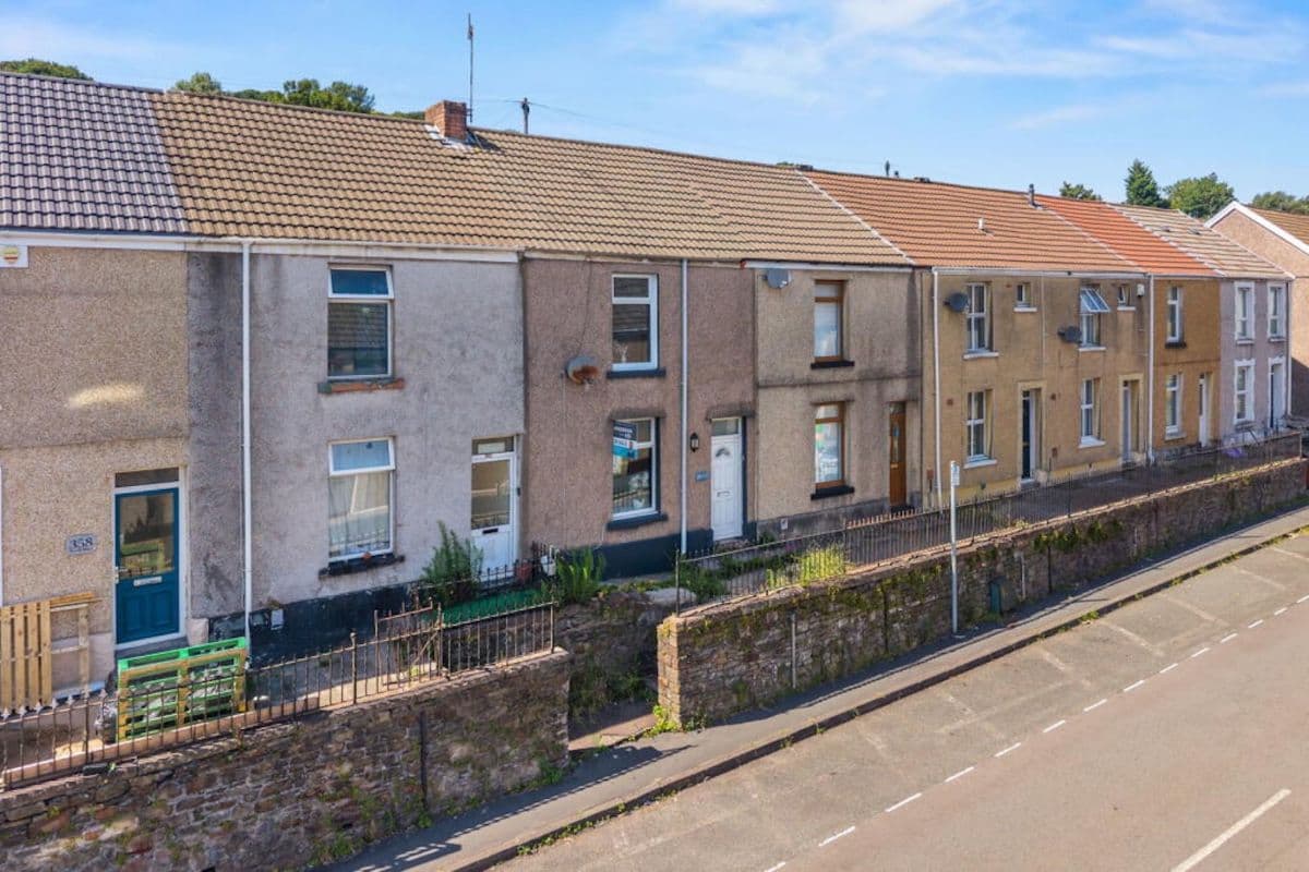 A terraced street in Swansea
