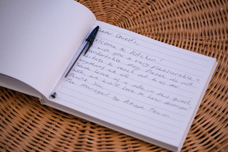 A handwritten welcome note for guests